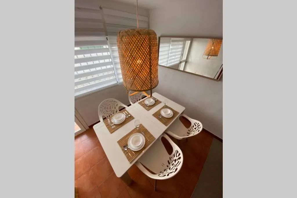 Apartamento En Urbanizacion Parque Antena, Estepona, Totalmente Renovado Spain